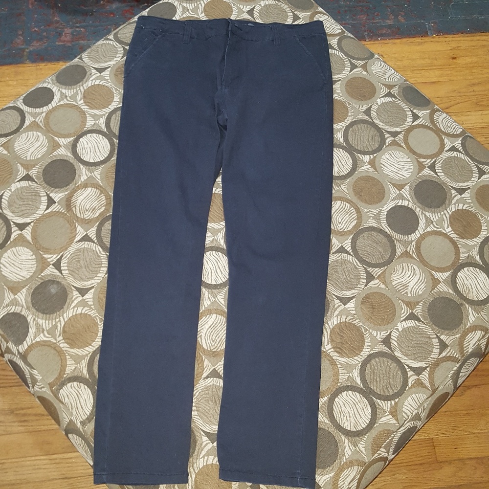Comfortable slim straight black chinos, 34W x 32L